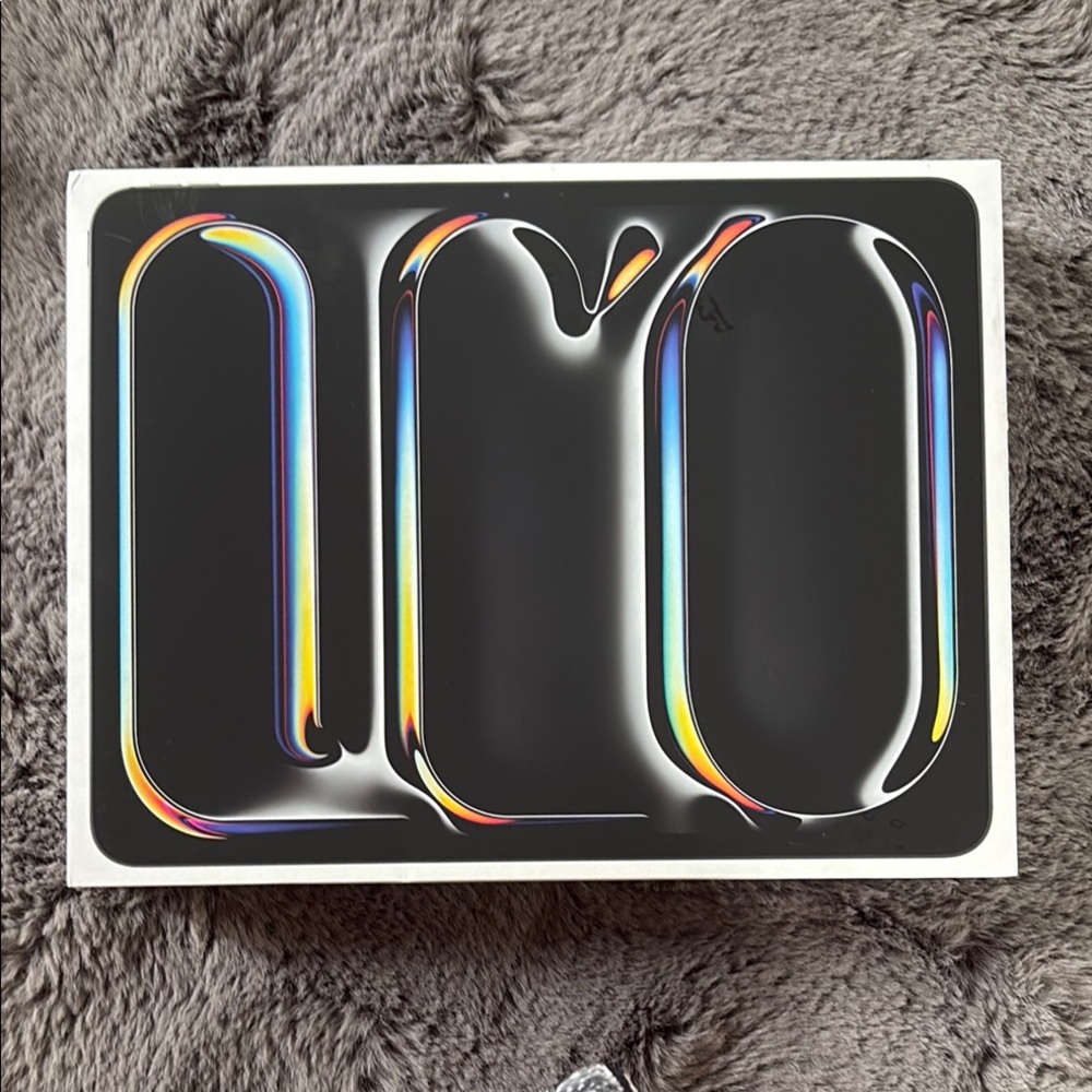 Apple iPad Pro Box